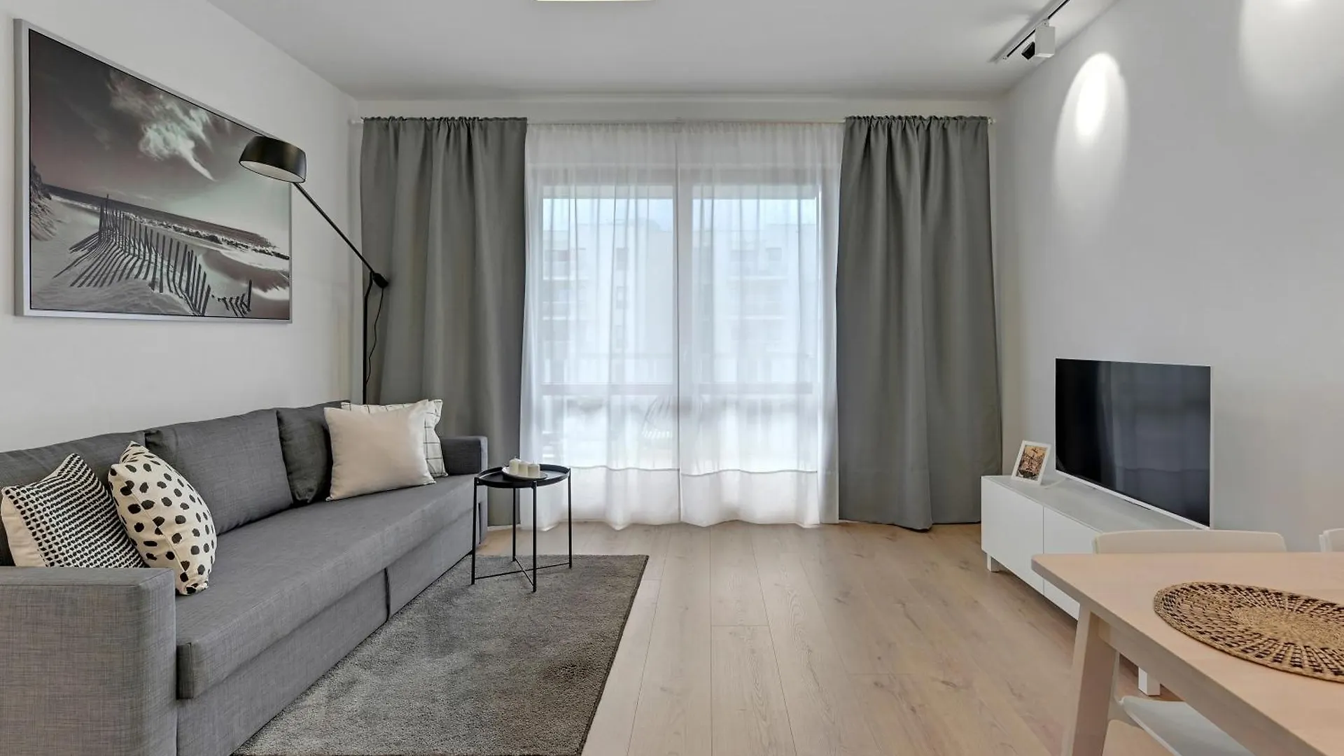 Mila Baltica Seaside, Sauna, Gym & Parking By Downtown Apartments Gdansk 0*,  Poland